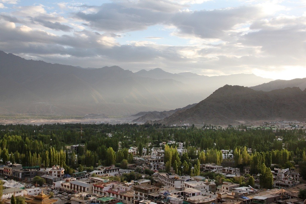 ตะลุยดินแดนโลกพระจันทร์ Leh-Ladakh