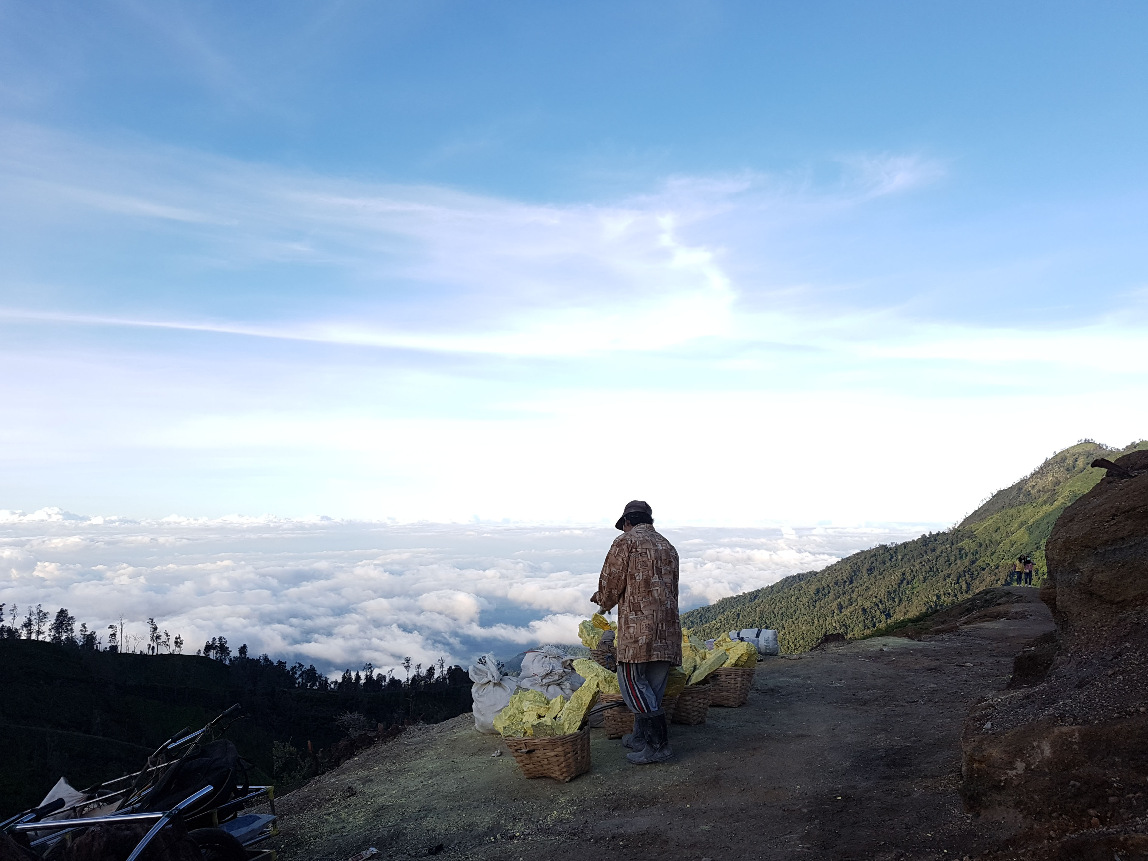 ADVENTURE AHEAD!!, Bromo-Ijen Indonesia