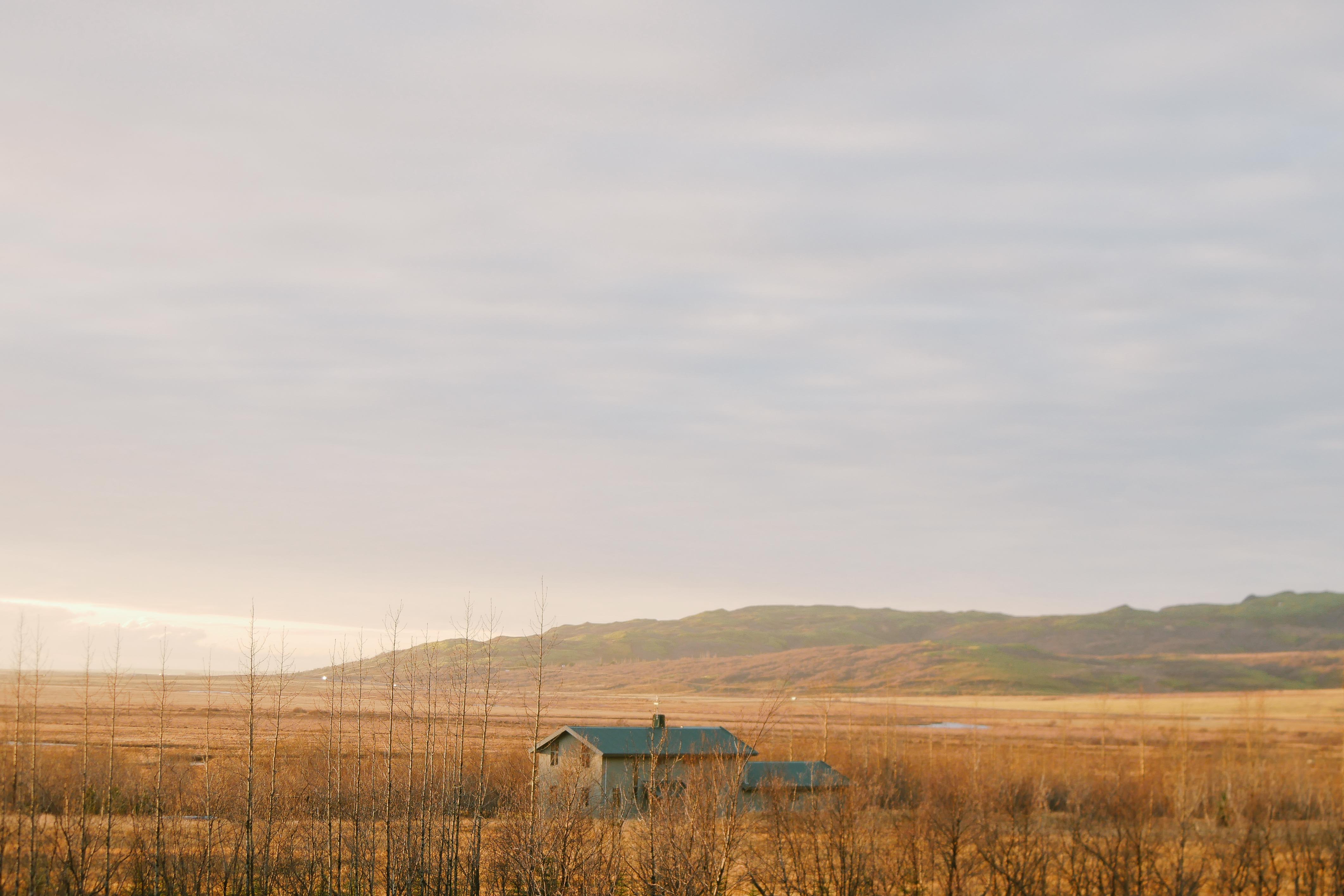 Compact Guide, to West Iceland.