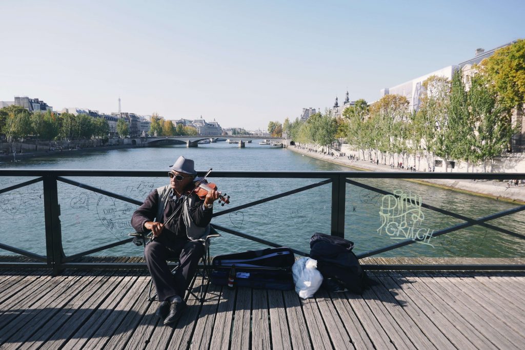 Paris Stay! เดินชิวๆ นอนโรงแรมเก๋ ใช้ชีวิตสวยๆที่ปารีสกัน