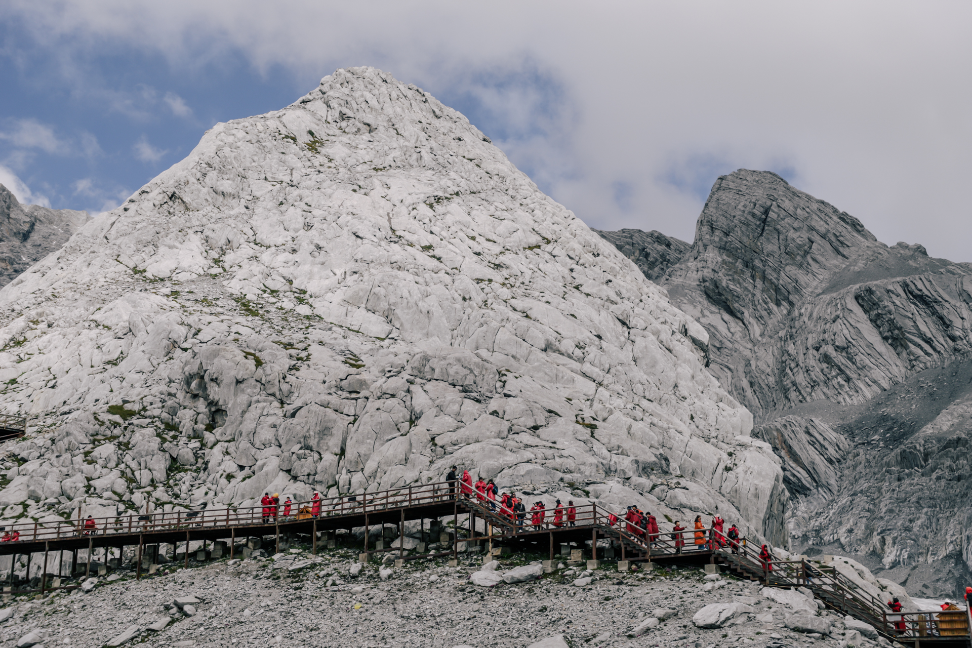 China Like Never Before, KUNMING-LIJIANG-SHANGRI LA