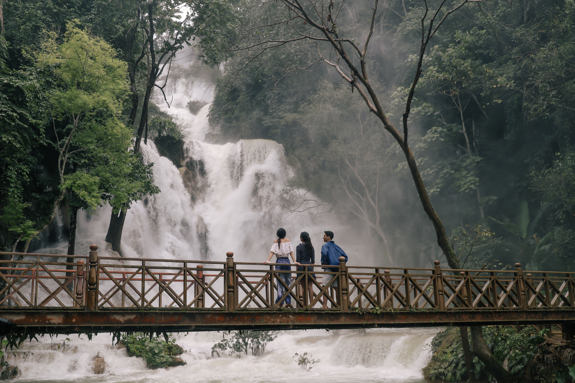 GO OFFLINE IN LUANG PRABANG, Laos