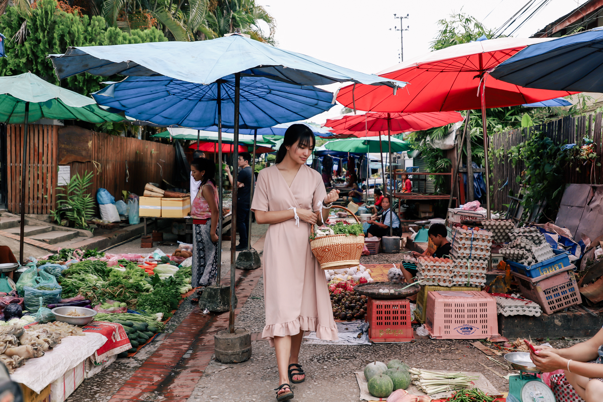 GO OFFLINE IN LUANG PRABANG, Laos