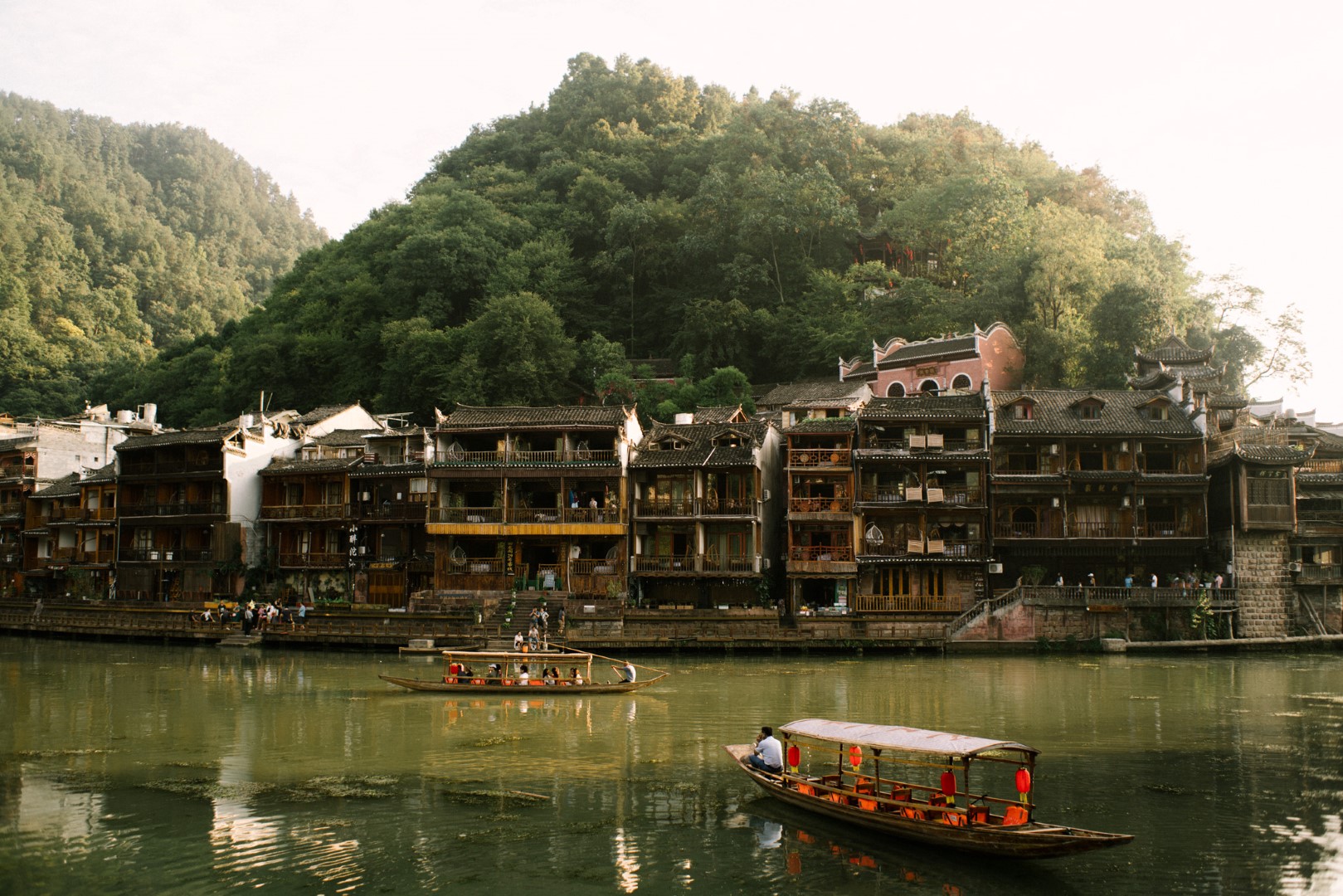 China Like Never Before, Changsha Zhangjiajie Fenghuang