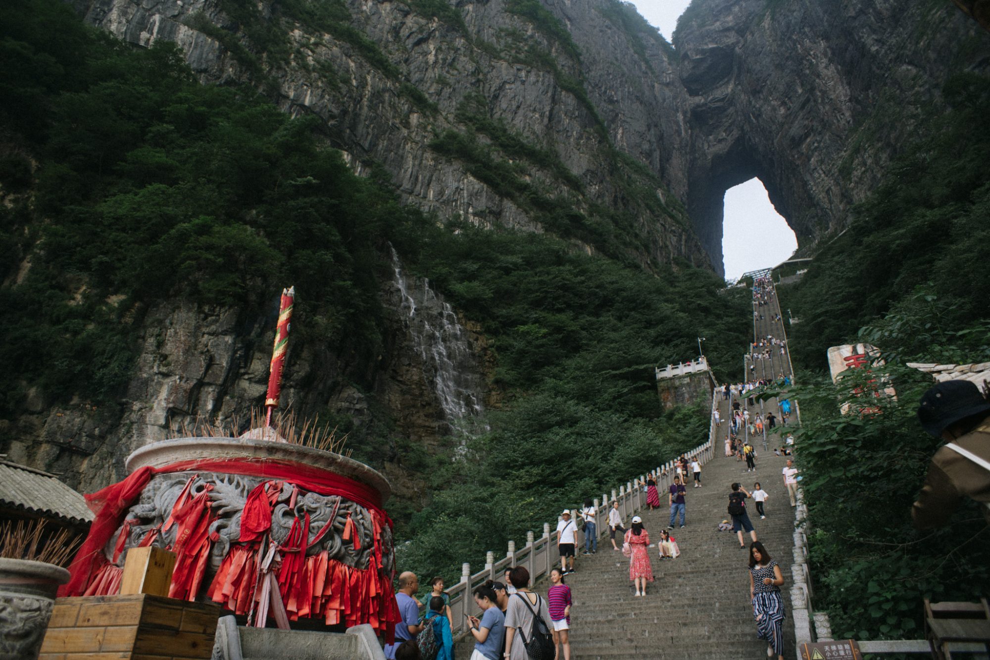 China Like Never Before, Changsha Zhangjiajie Fenghuang