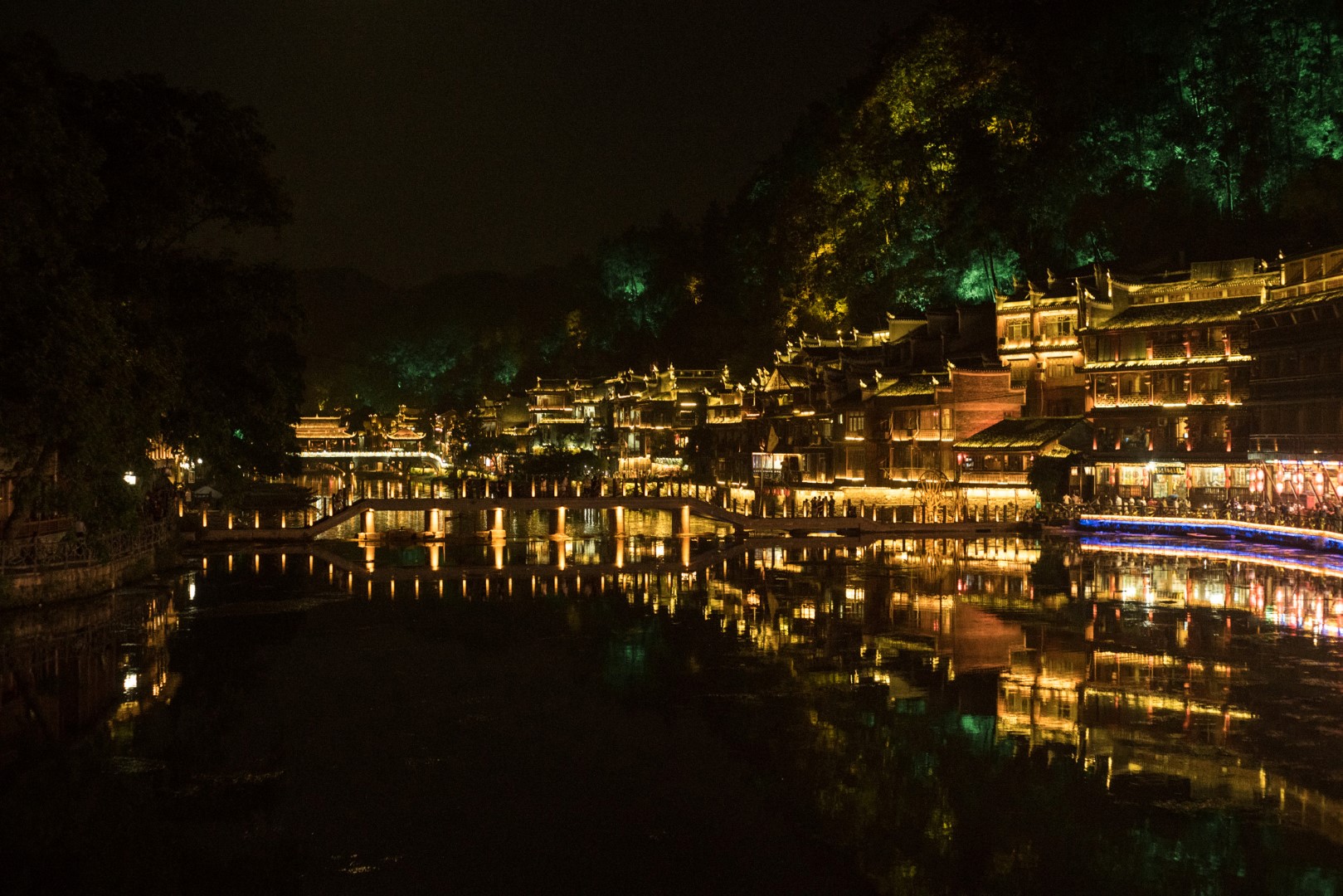 China Like Never Before, Changsha Zhangjiajie Fenghuang