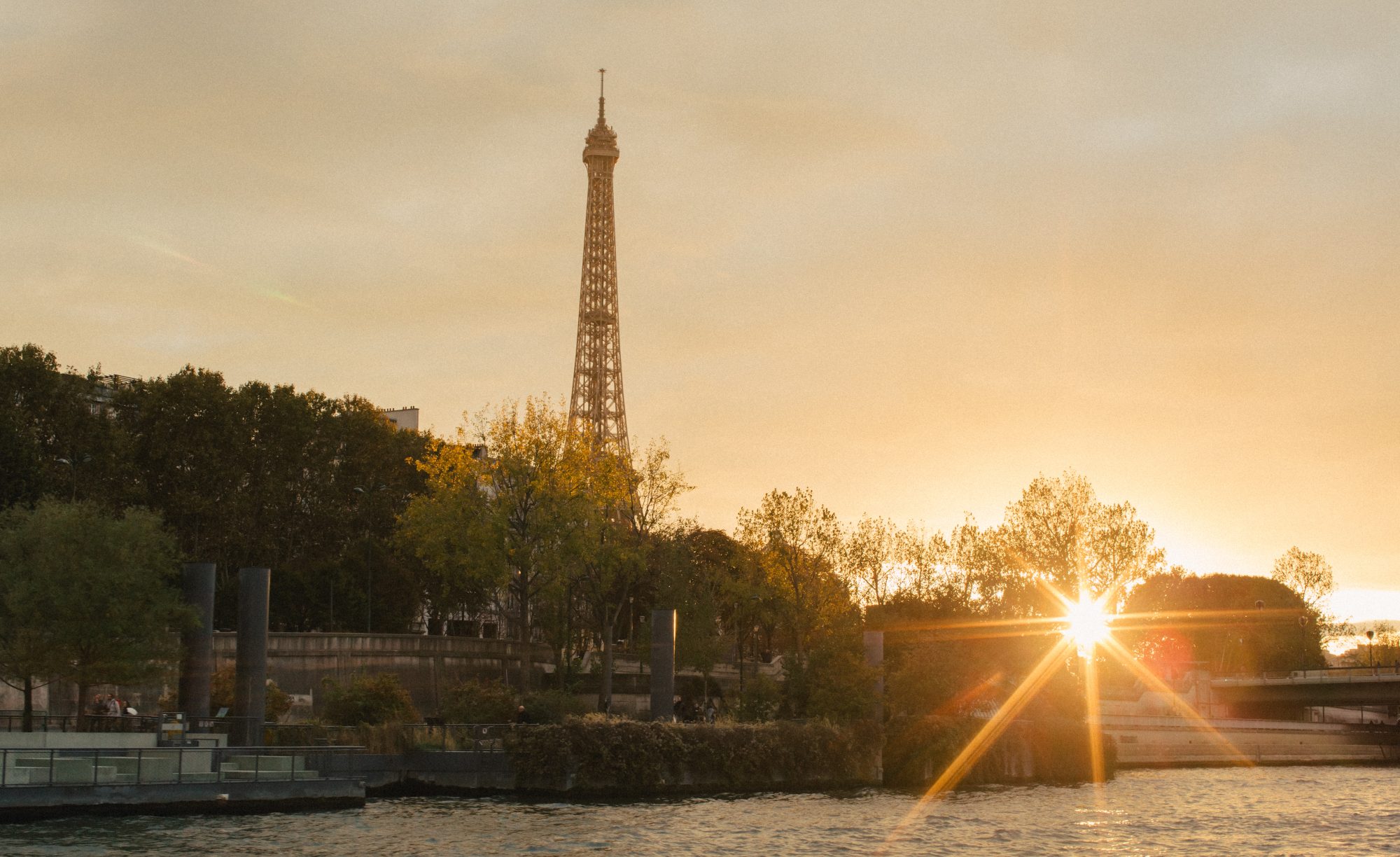 Travel as a gift to life, PARIS.