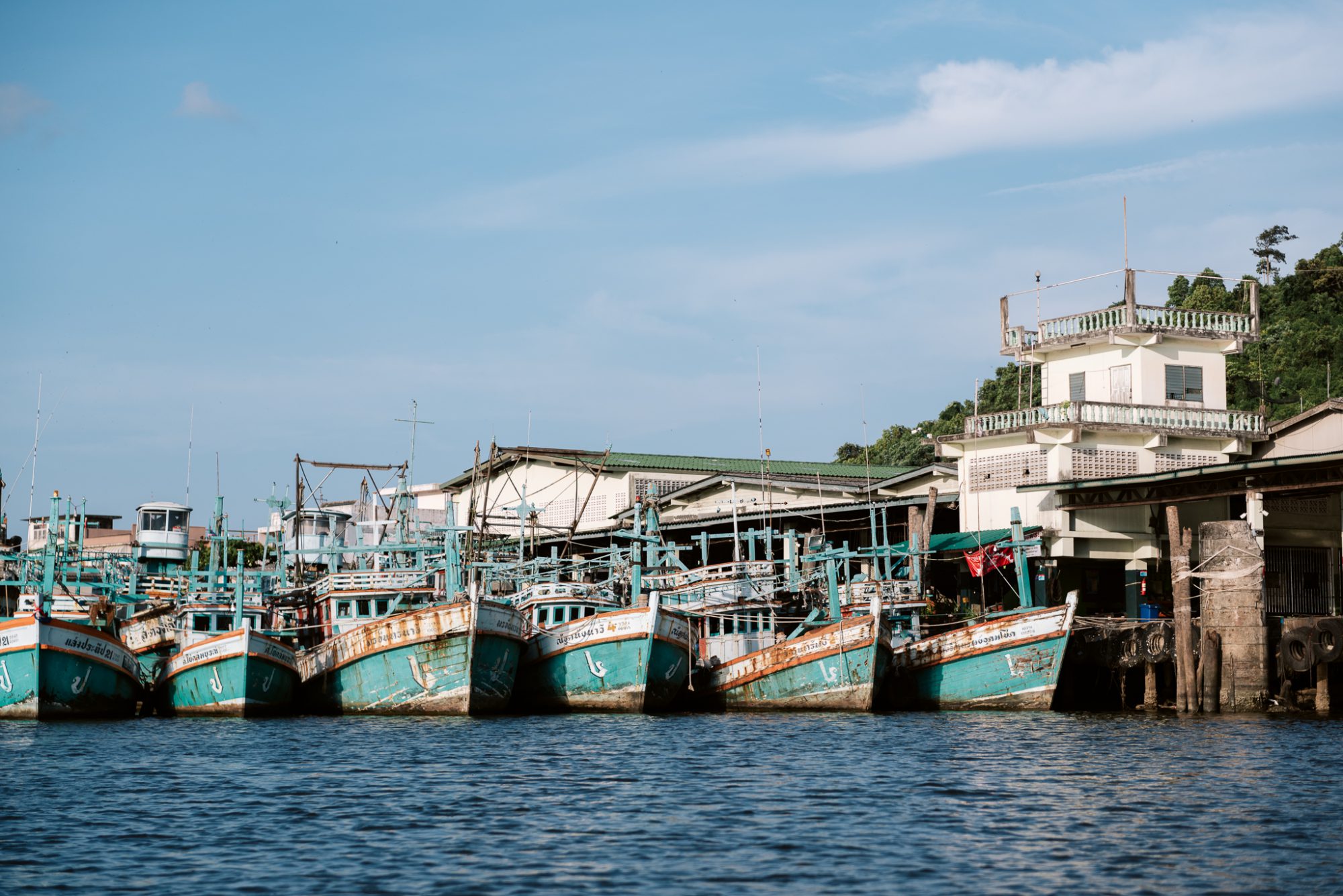 ชุมพร&#8217; หาดสวย ทะเลใส เที่ยวสนุกคุ้มวันลาในวันธรรมดากับเมืองรองที่ห้ามมองข้าม!