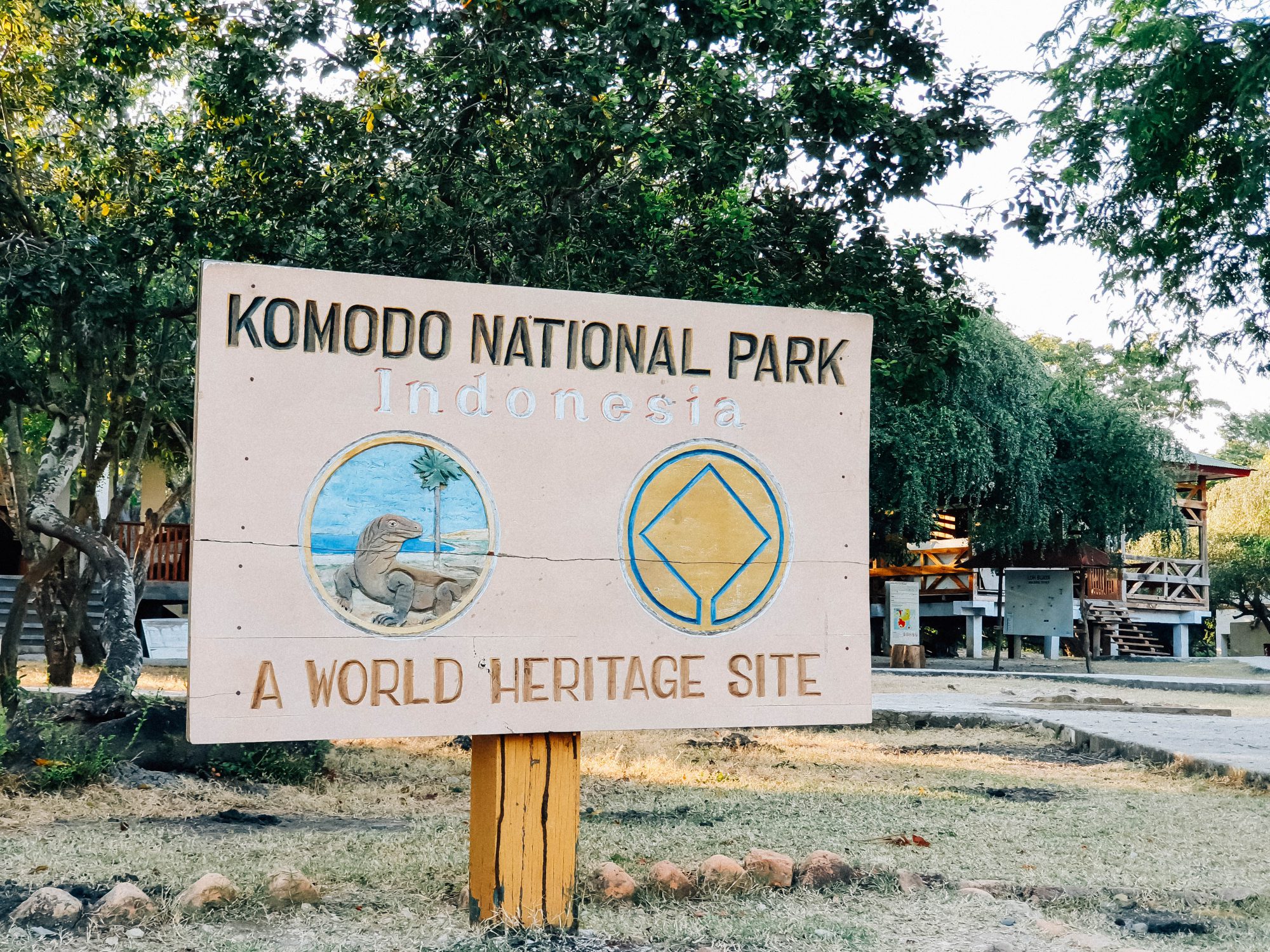 Live in No Land, Komodo &#8211; Flores Island!