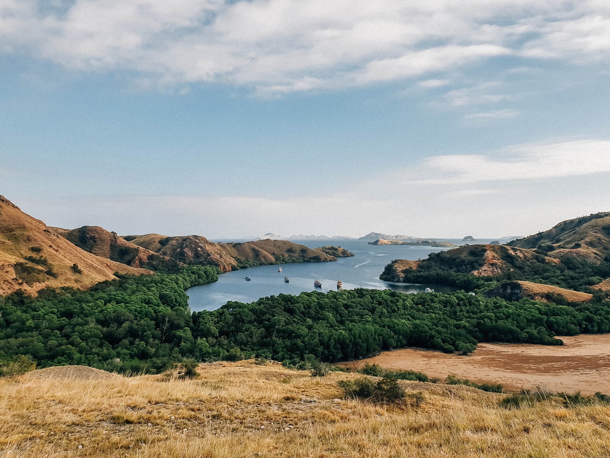 Live in No Land, Komodo &#8211; Flores Island!