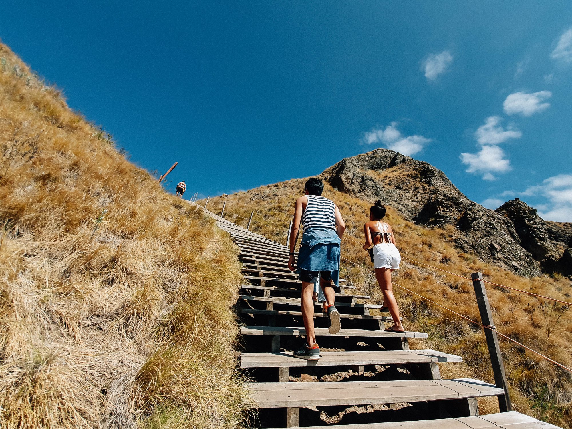 Live in No Land, Komodo &#8211; Flores Island!