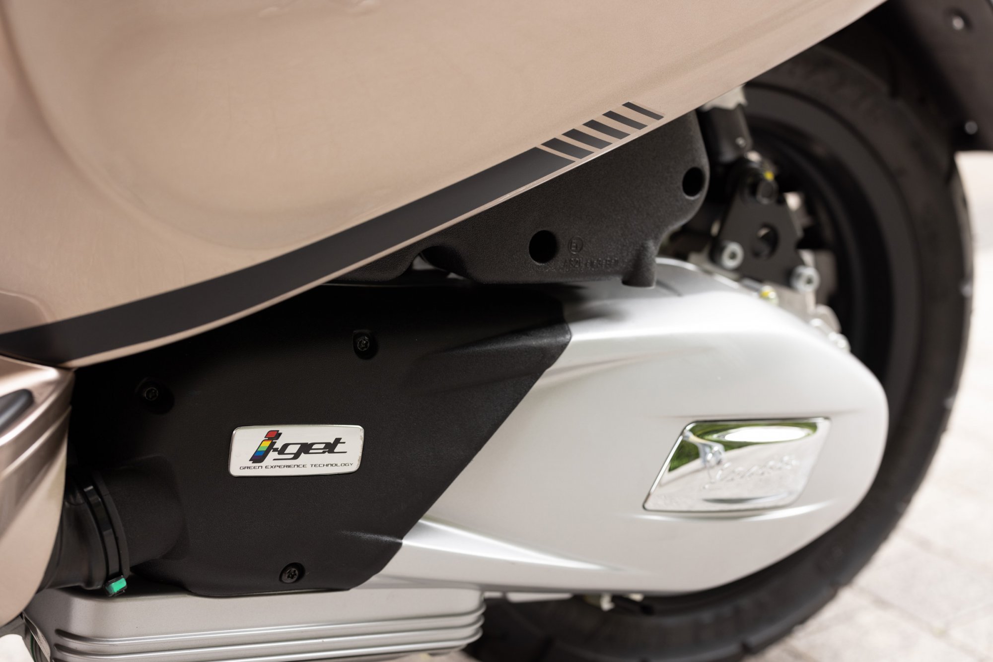 &#8216;Be a Trendsetter&#8217; with Vespa Sprint S 150 i-Get ABS (TFT)
