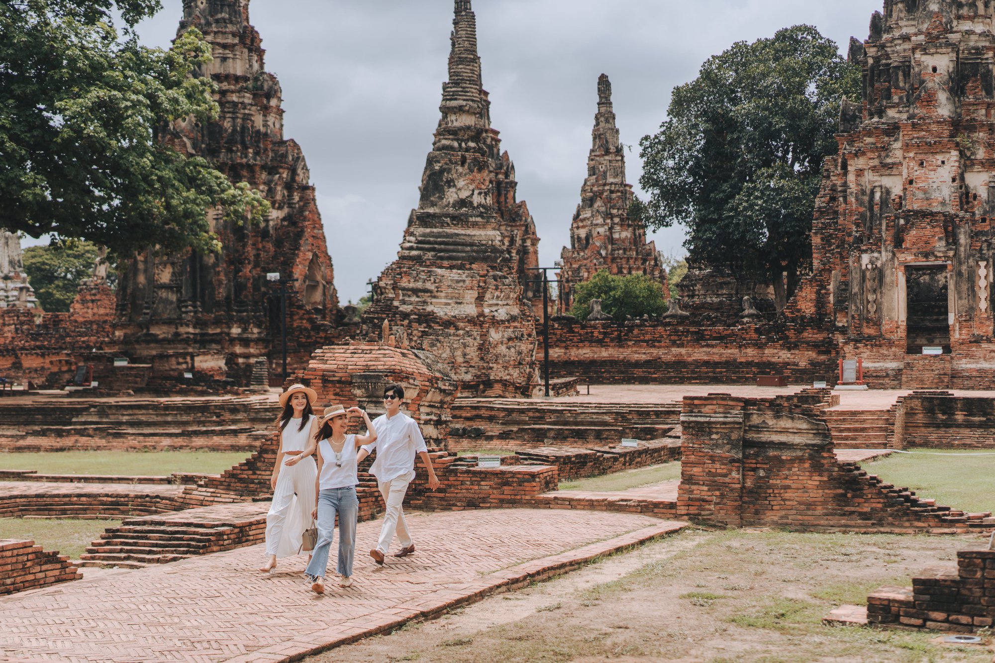 &#8216;Ayutthaya-Bangkok&#8217; Beyond the Limit of Travel Experiences