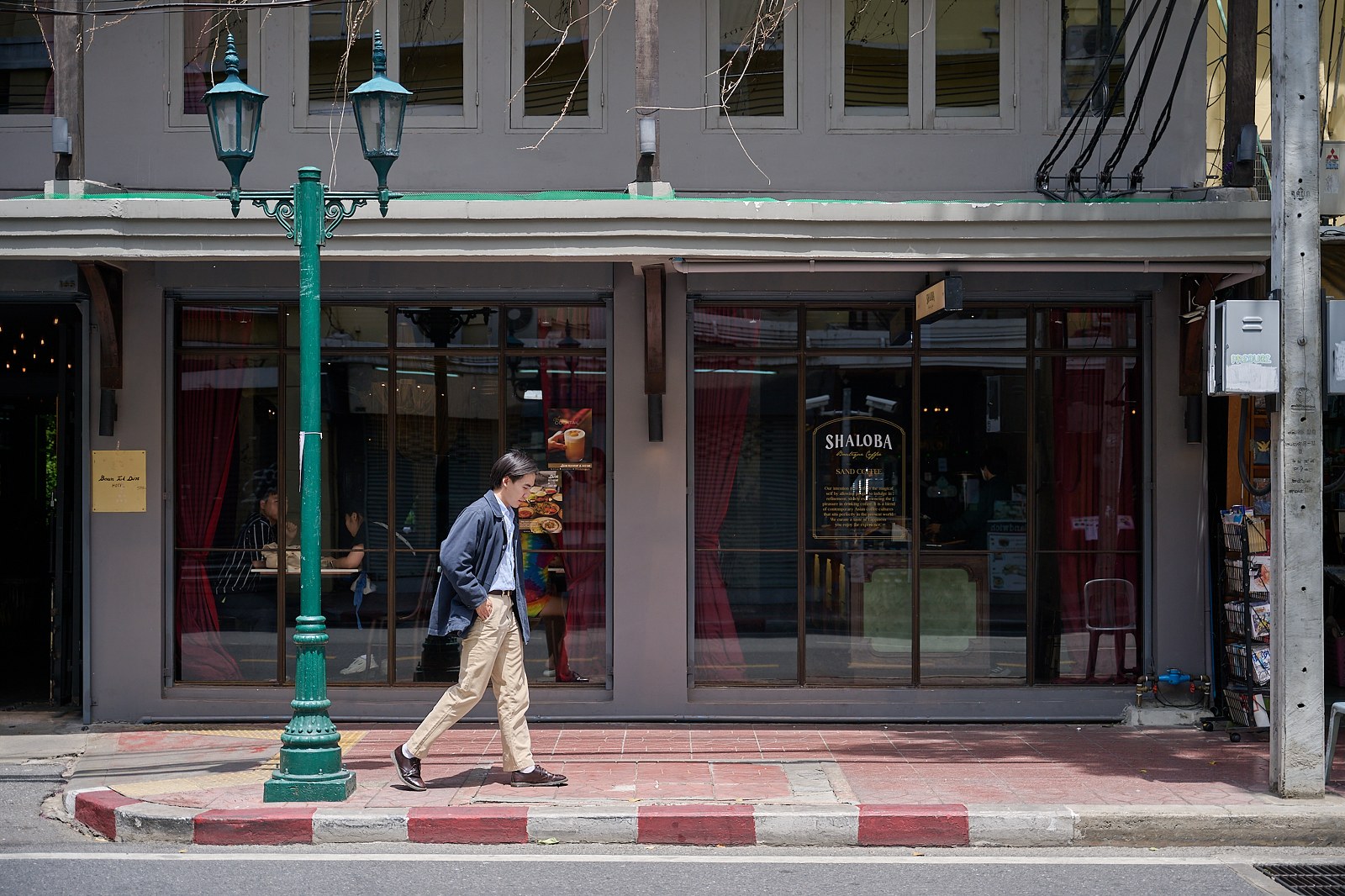 Catch up yourself in lively Bangkok